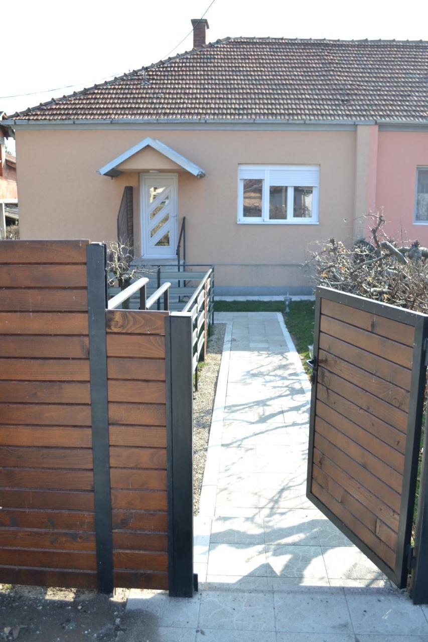 Apartments Pandora Jagodina Exterior photo